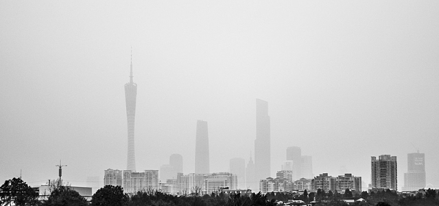 黑白广州塔图片