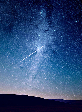 漫天星星 银河流星 深蓝的星空背景图