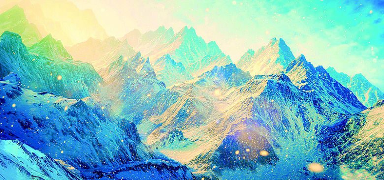 蓝天冰封万里的高山峻岭图片