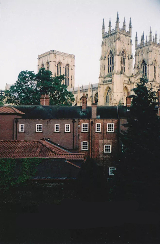 欧式风景海报设计