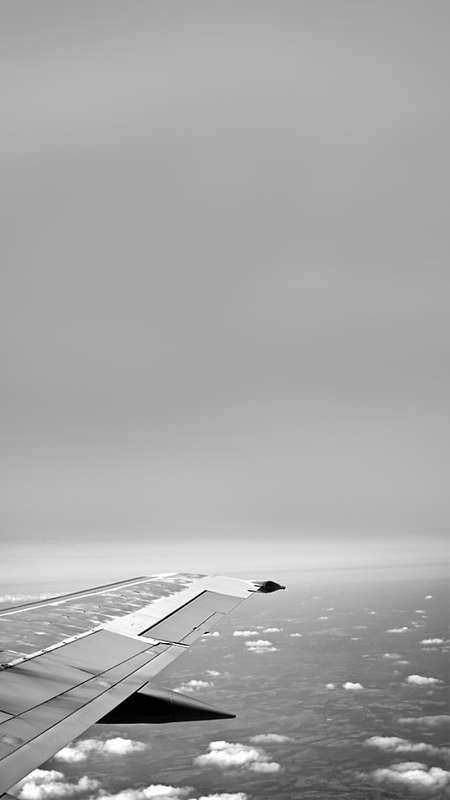 灰白机翼天空h5背景psdjpg做瑜伽的人h5素材背景jpg银灰色天空背景