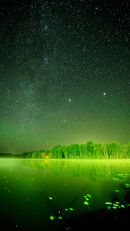绿色光效h5背景
