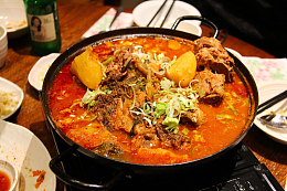 韩国晚餐食物摄影
