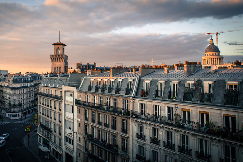 巴黎屋顶日落夕阳