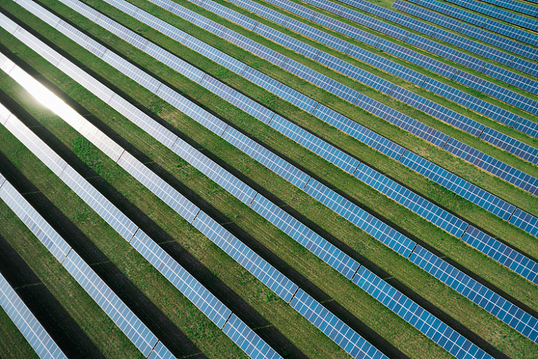 太阳能发电厂阳光摄影