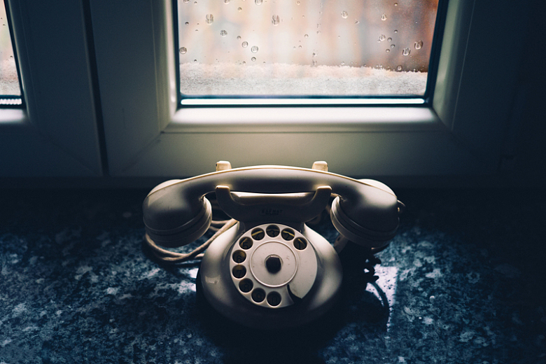 老式电话复古窗户