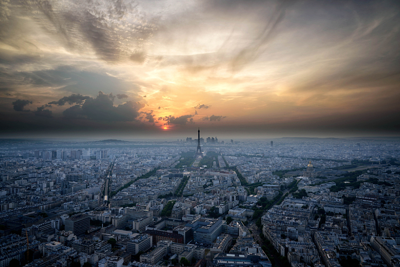 空中巴黎城市建筑