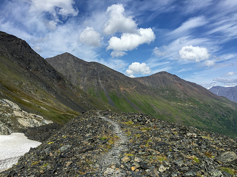 山脉景观自然高山