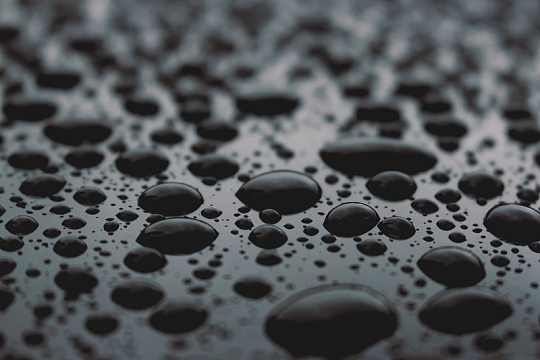 黑色水珠水滴摄影