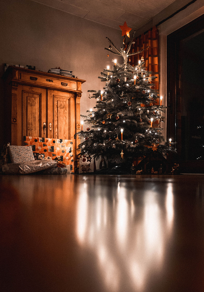 圣诞树圣诞节室内灯光