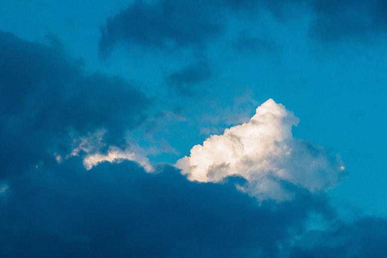 蓝天白云自然摄影