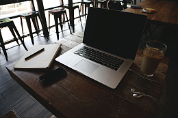 笔记本电脑电脑桌咖啡笔记本