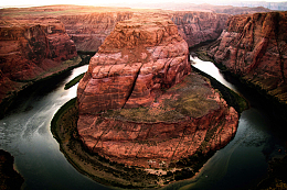 弯道河水景观自然