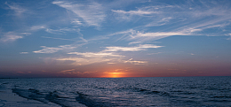 自然海洋海浪起伏天空云朵夕阳
