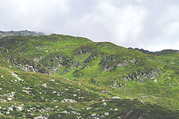 山地高原云朵天空景观自然山谷