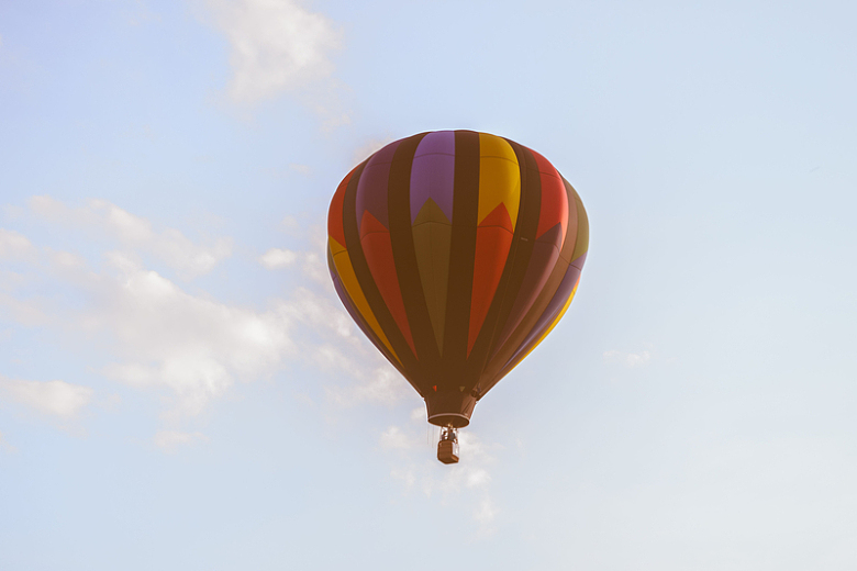 气球物体飞行天空云朵