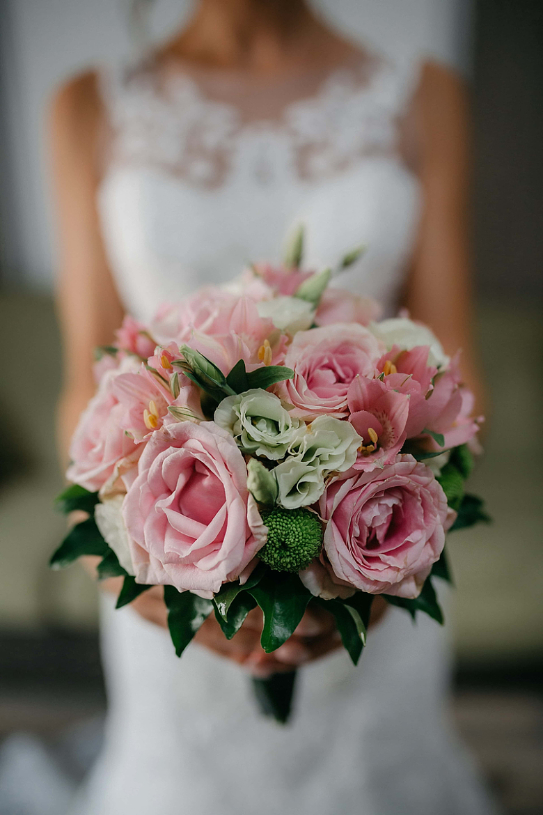 布置花束浪漫玫瑰新娘订婚优雅