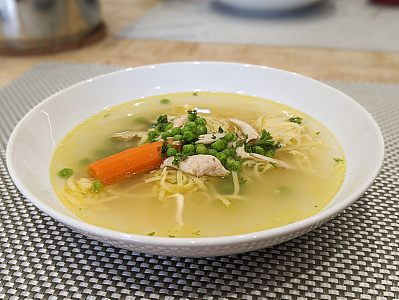 蔬菜鸡汤食物美食