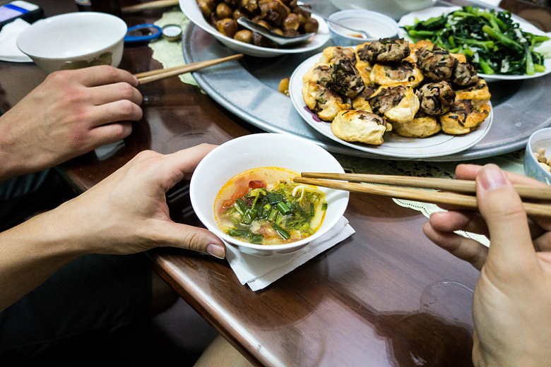 吃越南鱼汤