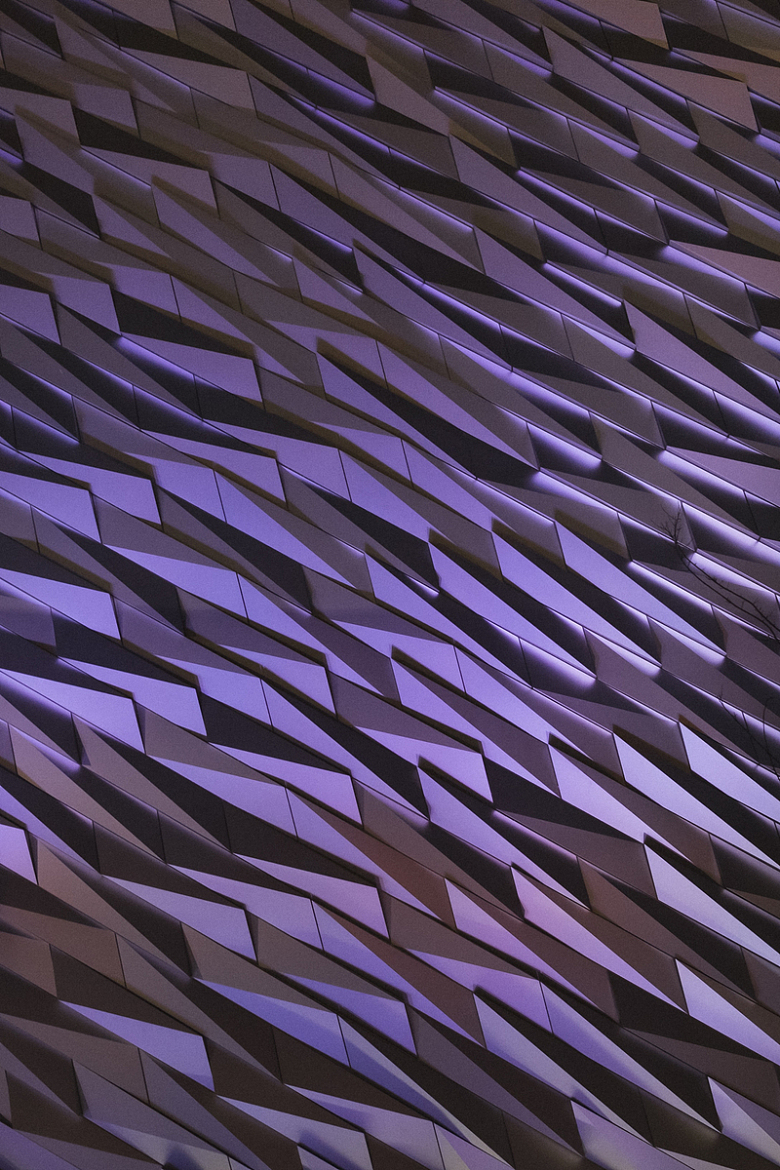 紫色方块壁纸背景