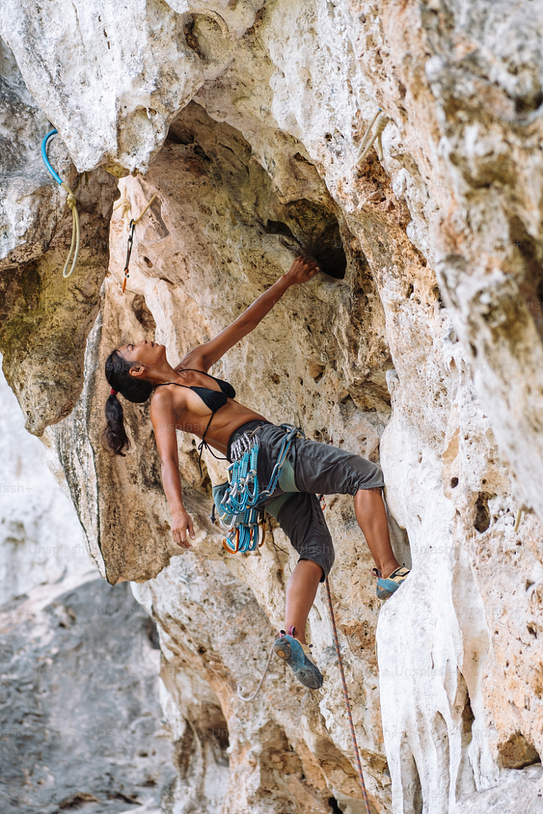 攀岩女性人像摄影极限运动