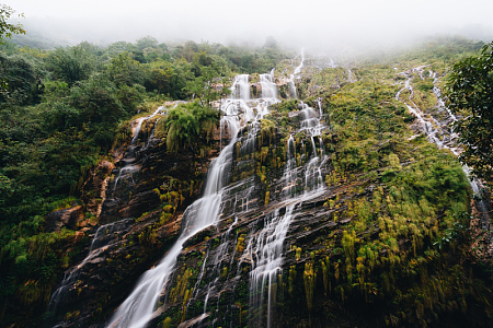 绿水青山瀑布流
