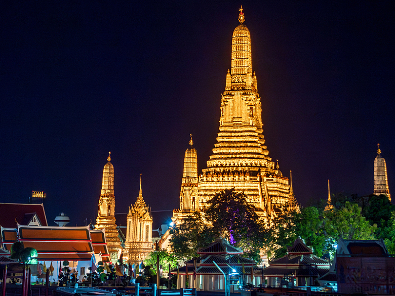 泰国曼谷建筑夜景