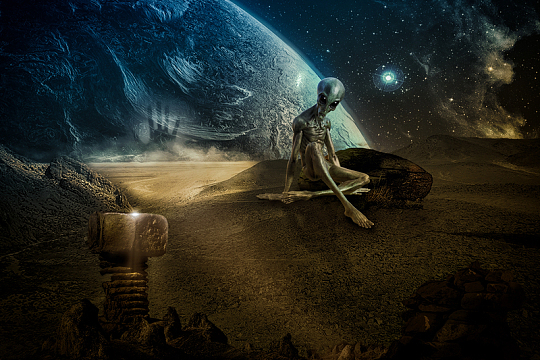 神秘科幻空间外星人