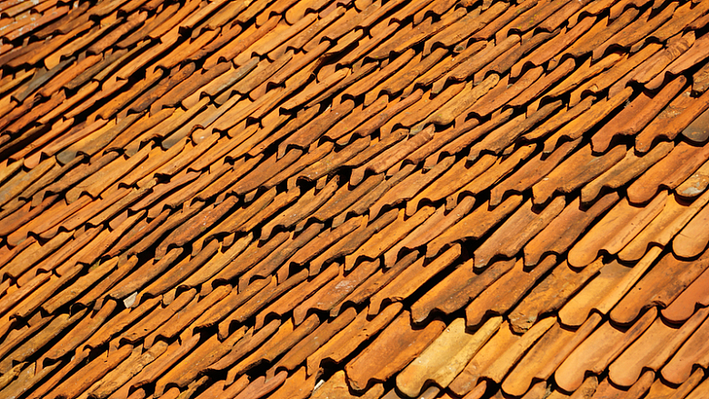 屋顶陶瓷瓦片