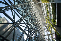 钢构建筑