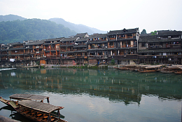 凤凰古城