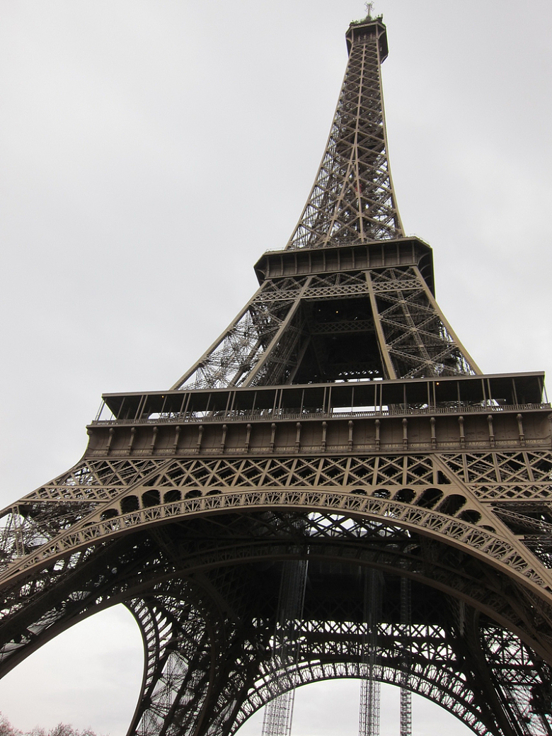 艾菲尔巴黎铁塔
