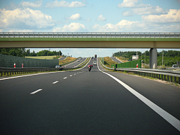 高速公路护栏