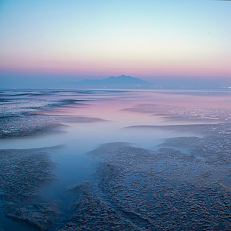 黄昏沼泽湿地唯美风景