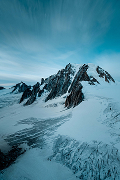 美丽雪山风景
