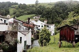 小山村