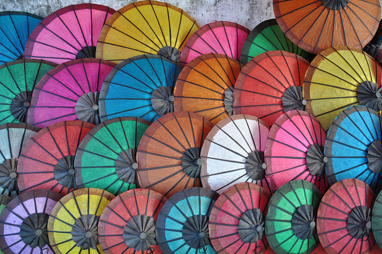 装饰油纸伞