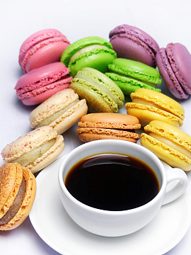 咖啡彩色马卡龙糕点