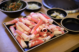 火锅涮羊肉片
