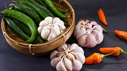 蒜头辣椒调味蔬菜