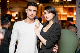 欧美帅哥美女情侣合影