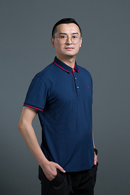 亚洲斯文POLO衫帅哥