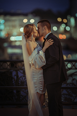 欧美午夜浪漫婚纱