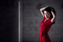 亚洲性感撩人红裙美女