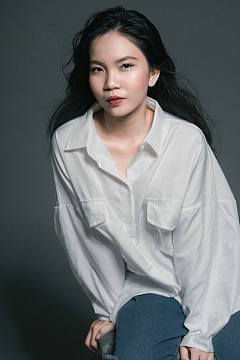 亚洲高级脸美女写真