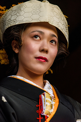 日本女人穿和服