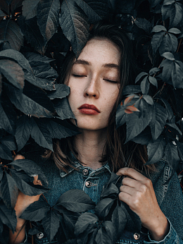 亚洲美女自然风写真