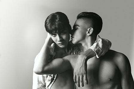 黑白男人体艺术