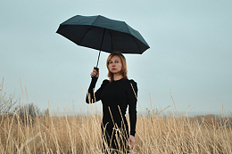 旷野美女风景