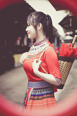 少数民族美女